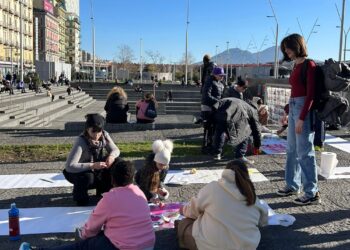 Napoli, il Carnevale 2025 si festeggia in piazza Garibaldi