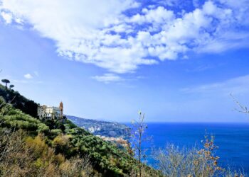 L’Eco-itinerario dei due golfi: hiking alla scoperta del Sentiero della Sperlonga