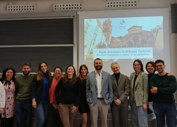 Turismo sostenibile: l’Antica Repubblica Marinara e la Rete “Amalfi Experience” diventano case study nella gestione strategica delle destinazioni