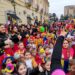 Carnevale, gli istituti “Mille Colori” e “La Favola” colorano le strade di Aversa e Cesa  
