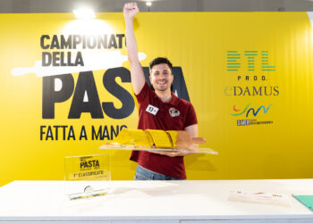 Il napoletano Domenico Pastena vince il Campionato della Pasta fatta a mano 2025