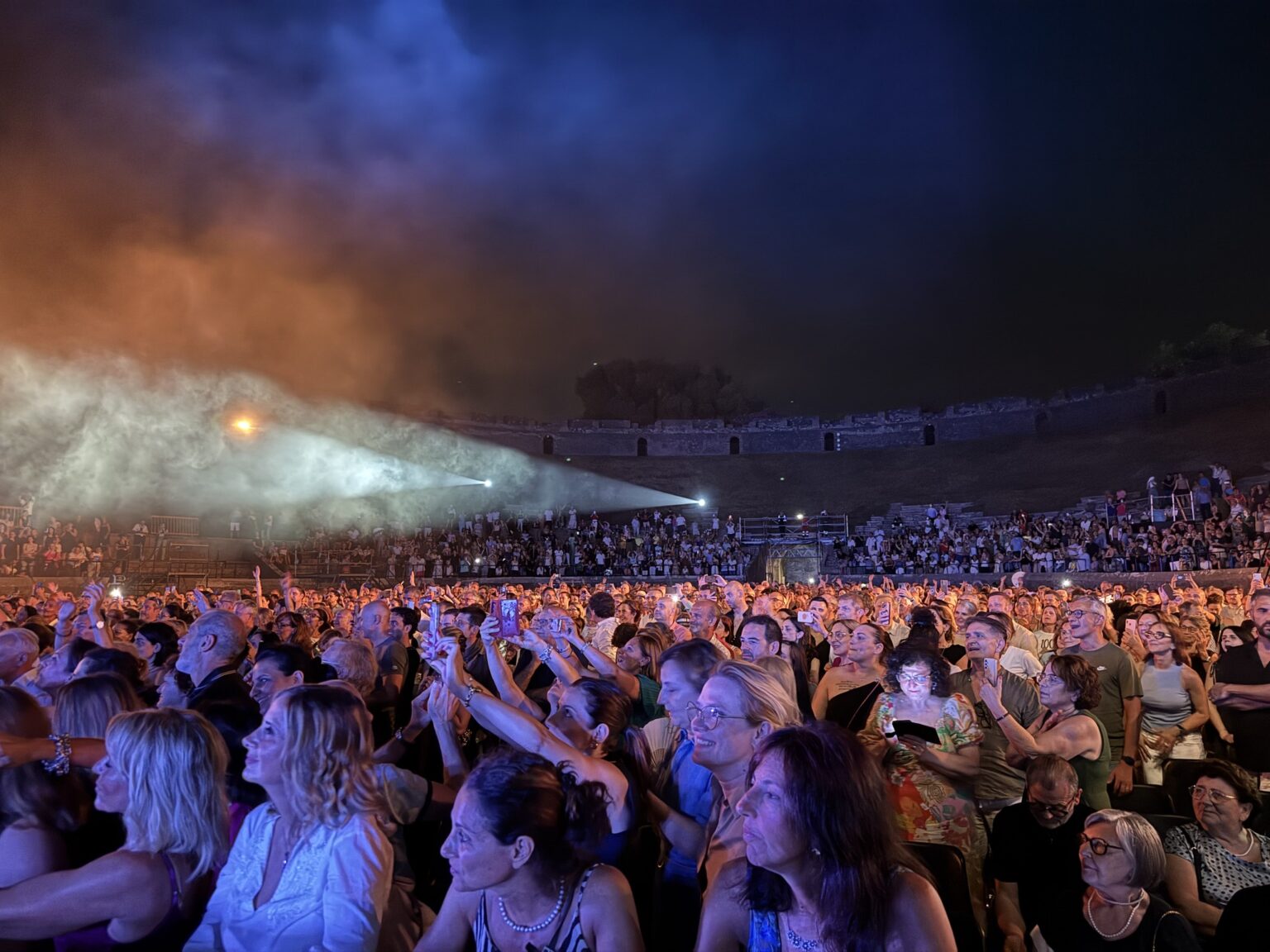 Il rock di Gianna Nannini ha aperto Beats of Pompeii 2025 - ècampania