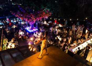 Napoli, “White dinner” sesta edizione da Riserva Rooftop