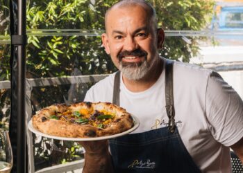 Angelo Pezzella porta la sua pizza alla Sagra dell’Uva di Marino nella sua 101° edizione