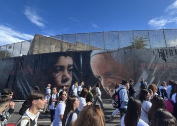 Gragnano unita per Gaza, il murales di Jorit diventa voce di solidarietà