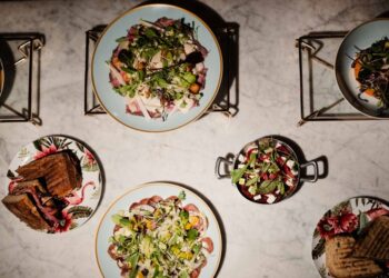 Napoli. Scottojonno inaugura “Storie da Bere: tra Arte, Miti e Sapori”