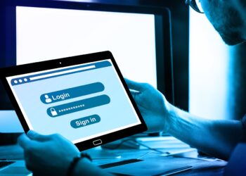 Autenticazione a due fattori per proteggere la tua identità digitale