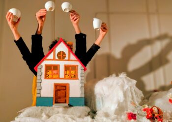 Nostos Teatro: alla Befana in scena “Nella Neve – Storie di Natale dal mondo”