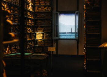 A Napoli arriva il “Binario narrante”