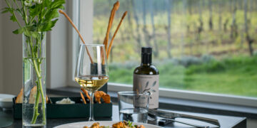 Trecase, Casa Setaro ospita “61-37 – Vino e Cabala”