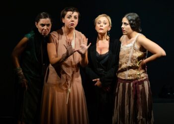 Napoli. ‘Streghe da Marciapiede’ tra verità e finzione