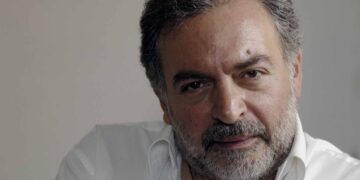 Napoli. Un viaggio nella memoria: Gianni Parisi presenta “Da Ponente a Levante”