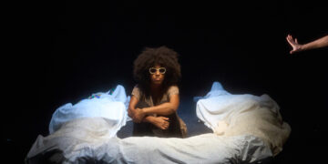 Napoli. Debutta al Mercadante lo spettacolo ‘Lampedusa Beach’