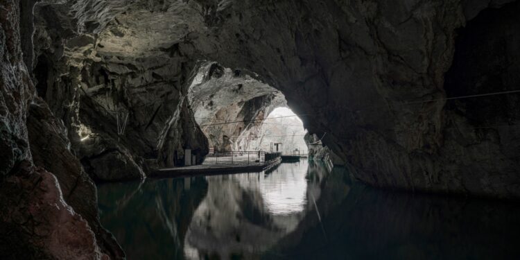 San Valentino tra natura e amore: riaprono le Grotte di Petrosa-Auletta