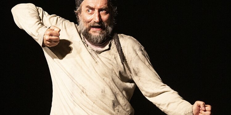 Al Nostos Teatro di Aversa va in scena “Groppi d’amore nella scuraglia”