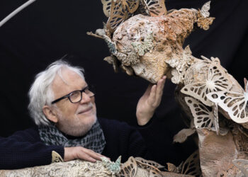 Napoli. ‘Mondi in movimento’: la mostra che indaga le fragilità umana