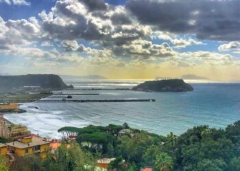 Pozzuoli, jazz vista mare e sapori partonopei