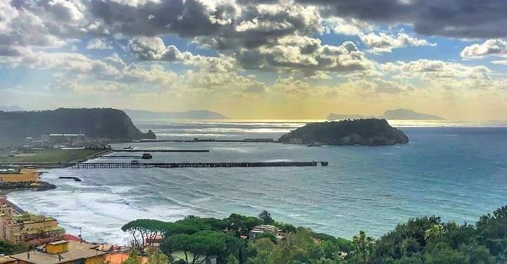 Pozzuoli, jazz vista mare e sapori partonopei