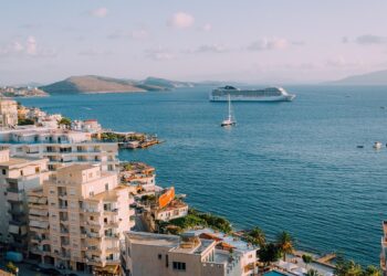 Albania, una meta sempre più comoda da raggiungere da Napoli e perfetta da scoprire in auto