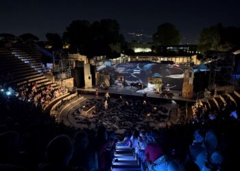 Pompei torna in scena: tragedie e danze accendono il Teatro Grande