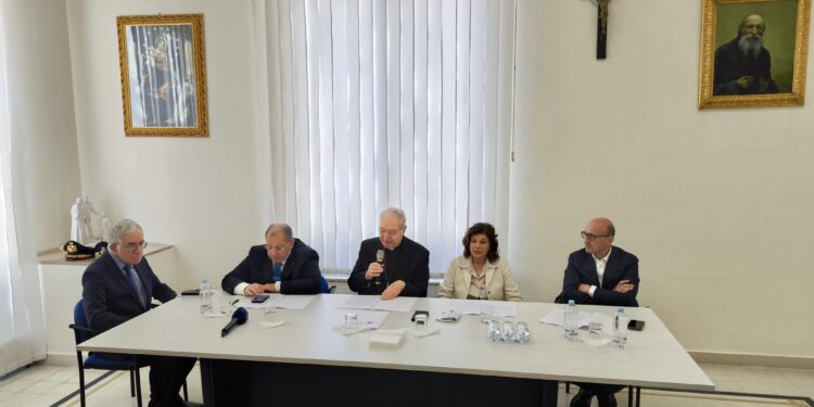 Papa Leone a Pompei, Caputo: ‘Pellegrino di pace, pregherà sulle spoglie di San Bartolo Longo’