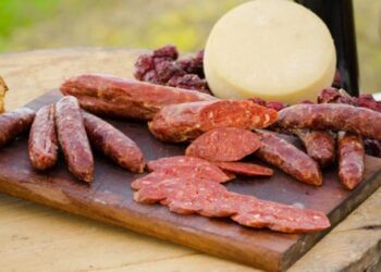A Castelpoto ritorna la Festa della Salsiccia Rossa