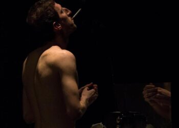 Napoli. La danza come metafora della fragilità umana: in scena ‘Lacrimosa’ di Simone Zambelli