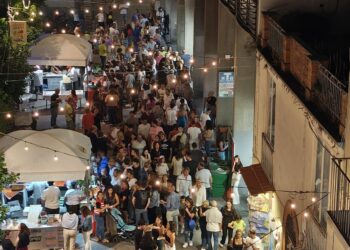 Pizza a Vico, cresce l’attesa: una città intera si prepara alla festa della pizza
