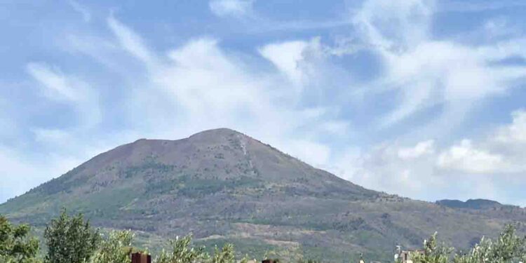 Sulle orme di Maria, una passeggiata tra fede e natura sul Vesuvio