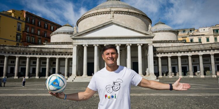 Napoli si accende con ‘Una Serata di Stelle per PUPI’
