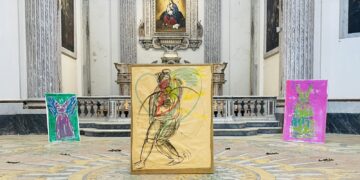 Nel Museo della Moda di Napoli i vestiti di Claudia Piscitelli acquistano un corpo