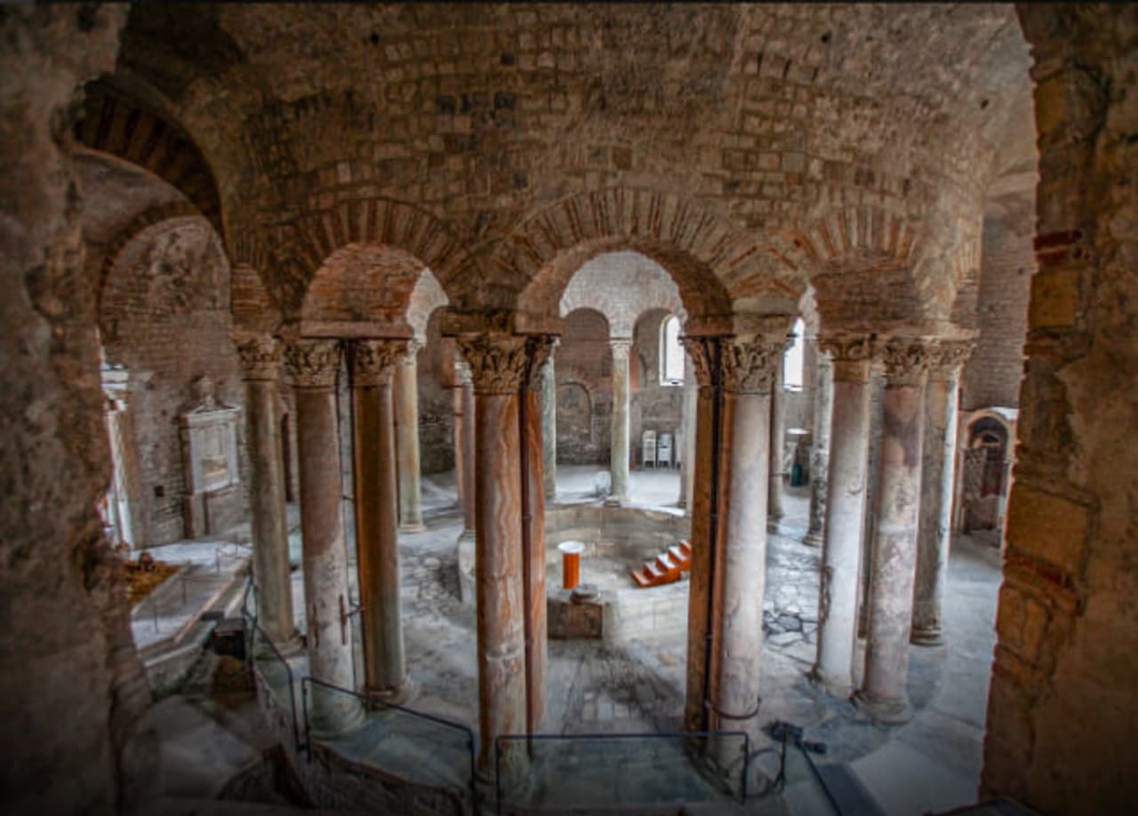 Il battistero paleocristiano: arte e fede nel cuore di Nuceria Alfaterna - ècampania